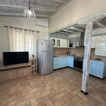 Casa Mare Agios Ioannis アパート *