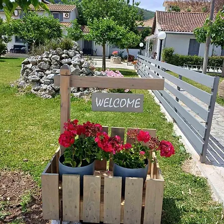 Casa Mare Agios Ioannis Апартаменты Лефкада